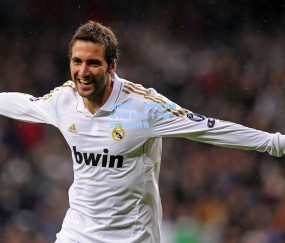 开云体育app下载|绝境逢生！雅典夜空见证中国女排二十年磨一剑的逆袭传奇