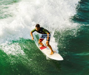 开云体育官网-斯洛特透露伊萨克腹股沟不适，纽卡斯尔与球迷共盼最佳结果